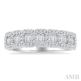 1/2 Ctw Interlocked Octagonal Shape Motif Fusion Baguette and Round Cut Diamond Fashion Band in 14K White Gold